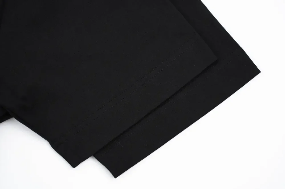 FD Small Gold Label T-Shirt Black - Image 7
