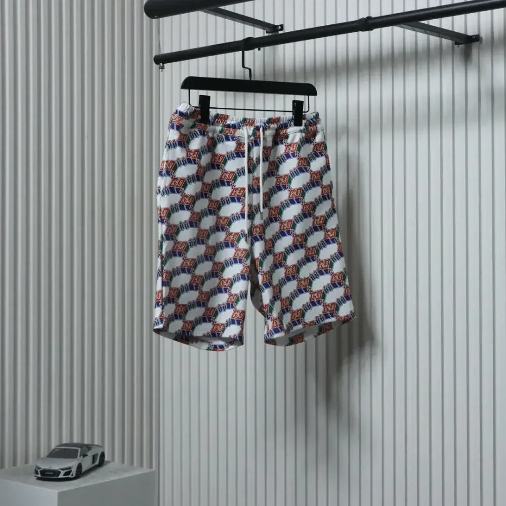 GU Shorts With All-Over Print - Image 12