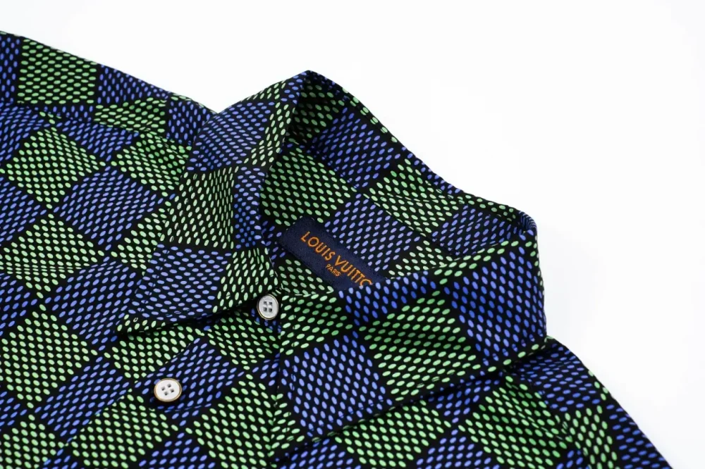 LU Blue-Violet Checkerboard Letter T-Shirt Blue Green - Image 4