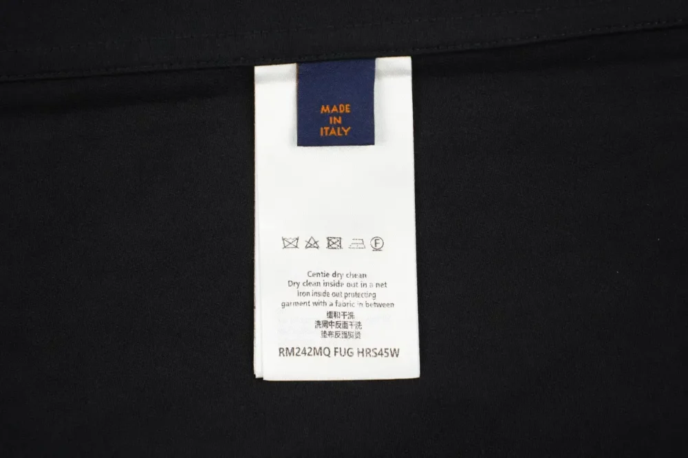 LU Large Pocket Old Flower Flocking T-Shirt Black - Image 9