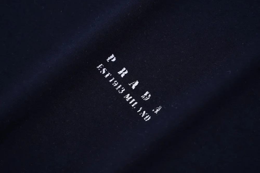 T-Shirt With Distressed Logo Print - Image 5
