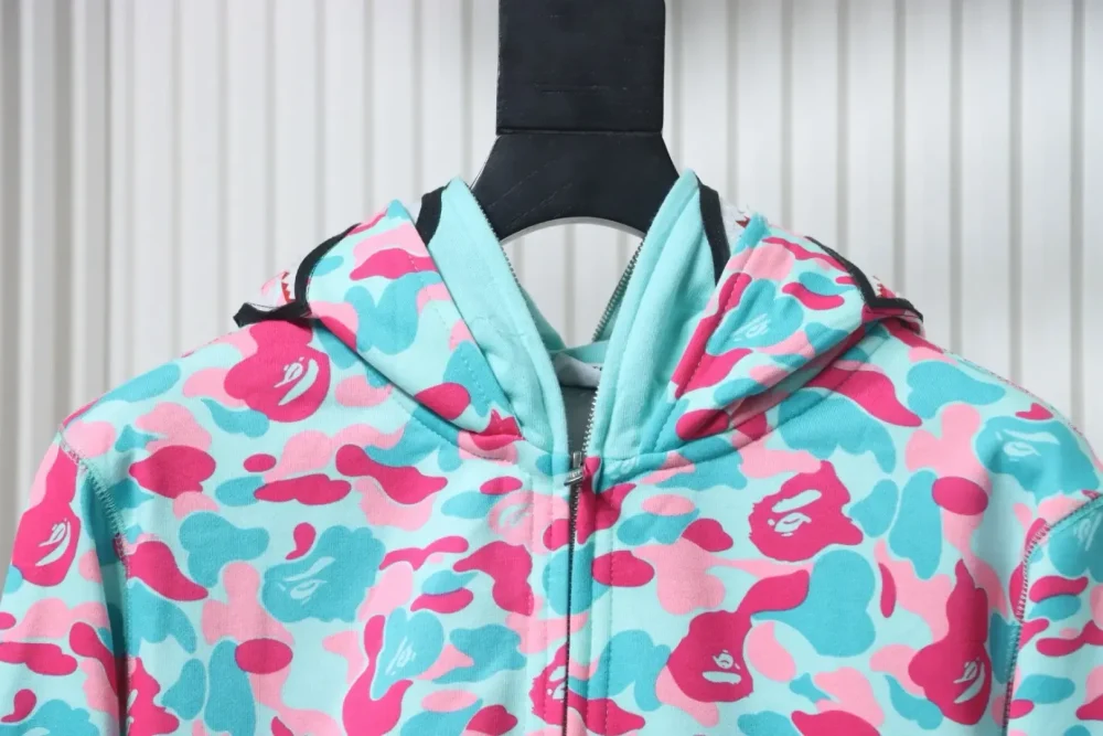 BAPE Shark Head Tiger Head Zipper Camouflage Double Hoodie 3XL - Image 3