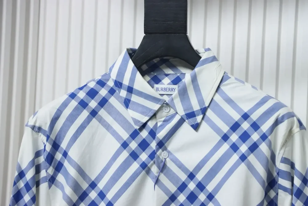 BU Cotton Shirt With A Large Check Pattern In Blue And White - Image 3