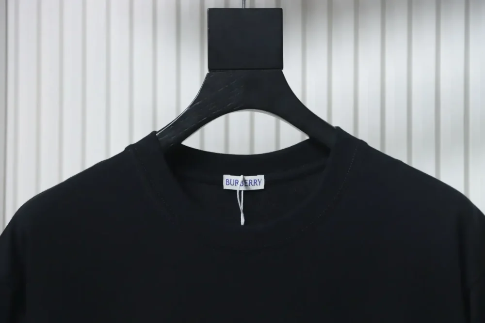 BU T-Shirt With Warhorse Print And Lettering - Image 4