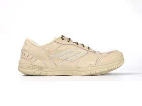 Balenciaga Hamptons Worn-Out Sneakers for Men in Cream