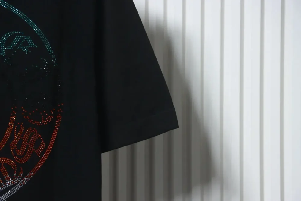 CH T-Shirt With Gradient Color And Hot Diamond Logo - Image 14