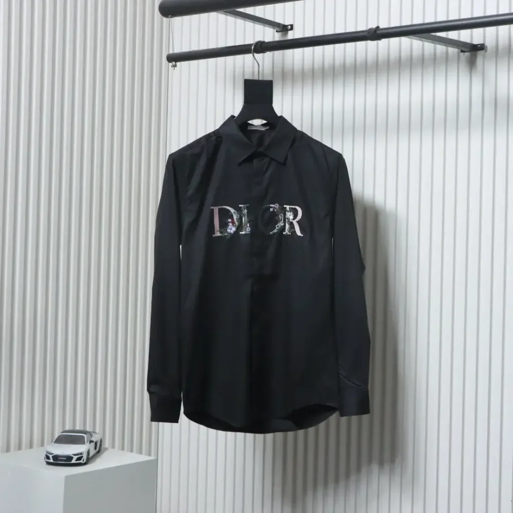 DI Shirt With Gradient Floral Embroidery - Image 8