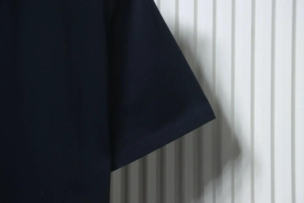 DI T-Shirt With Jacquard Webbing And Lettering At The Neckline - Image 15