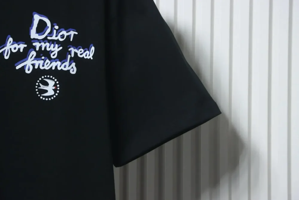DI T-Shirt With Peace Dove - Image 13