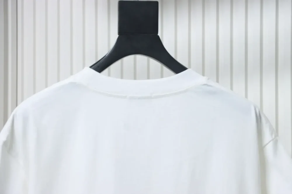 DI T-Shirt With Peace Dove - Image 4