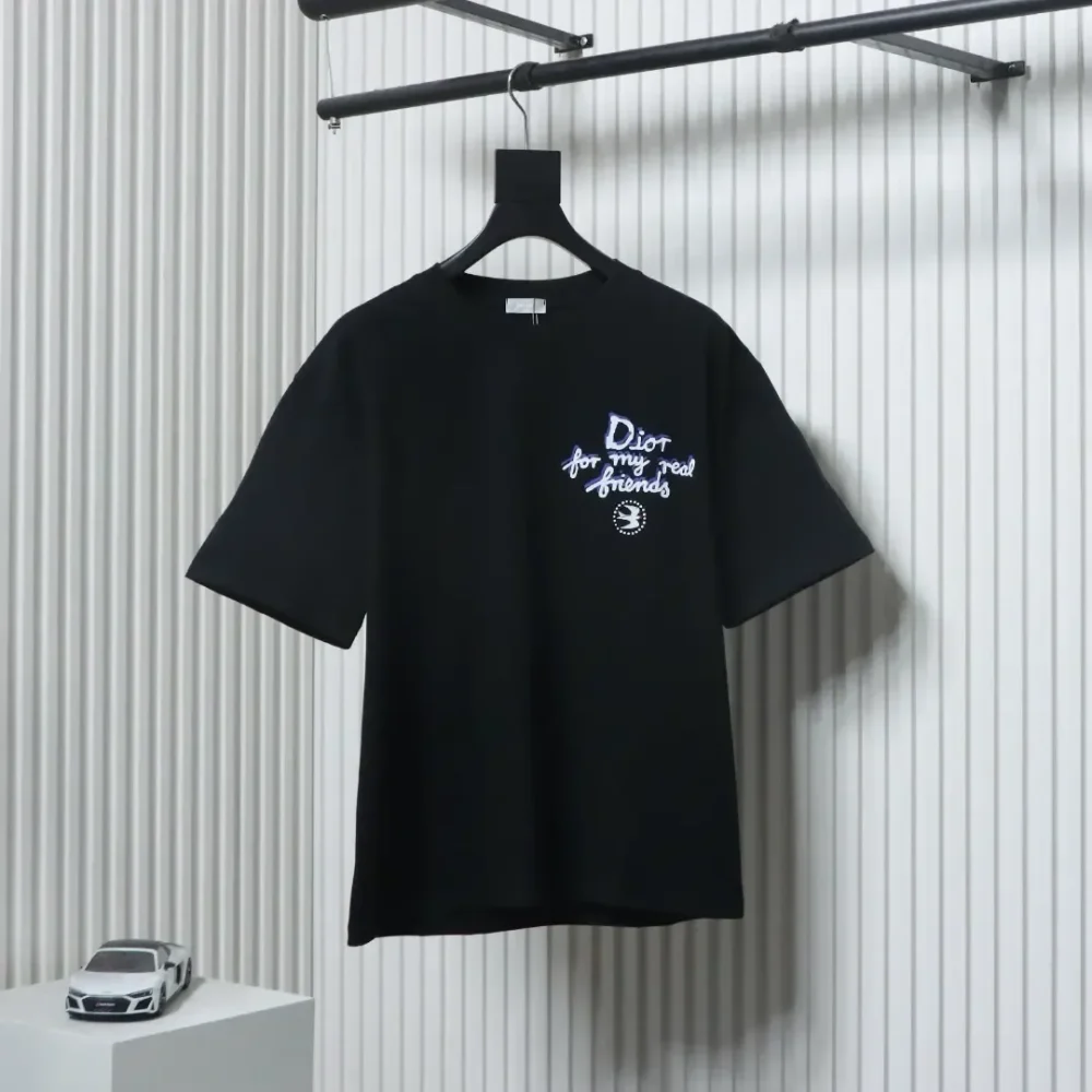 DI T-Shirt With Peace Dove - Image 8