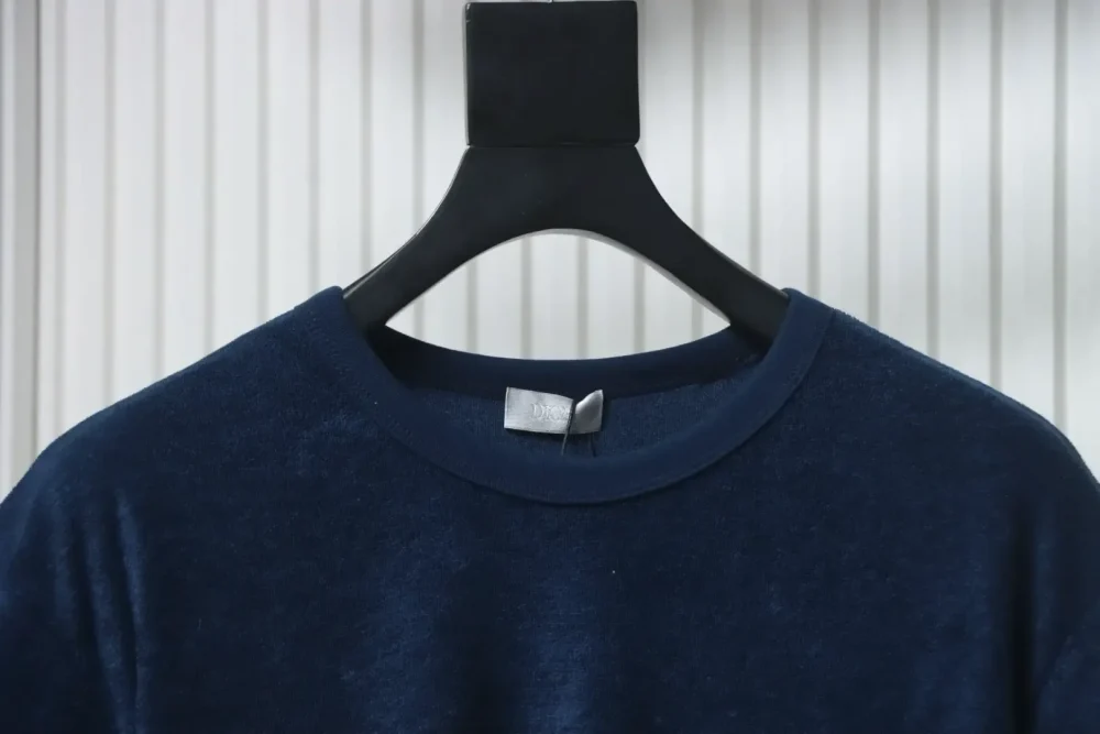 DI Terry Cloth T-Shirt With Small Logo Embroidery On The Chest - Image 4