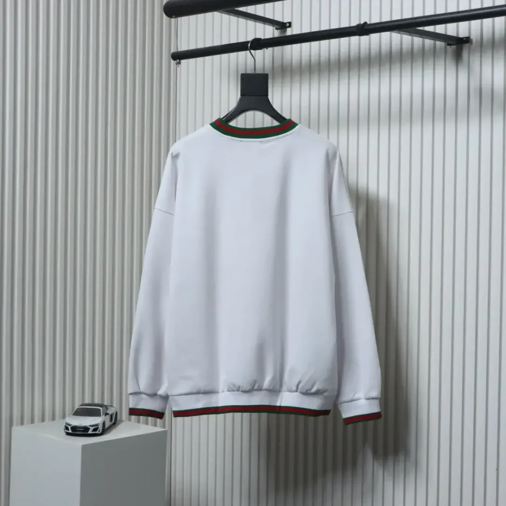 GU Sweatshirt With Round Neck And Small Web Logo - Image 2
