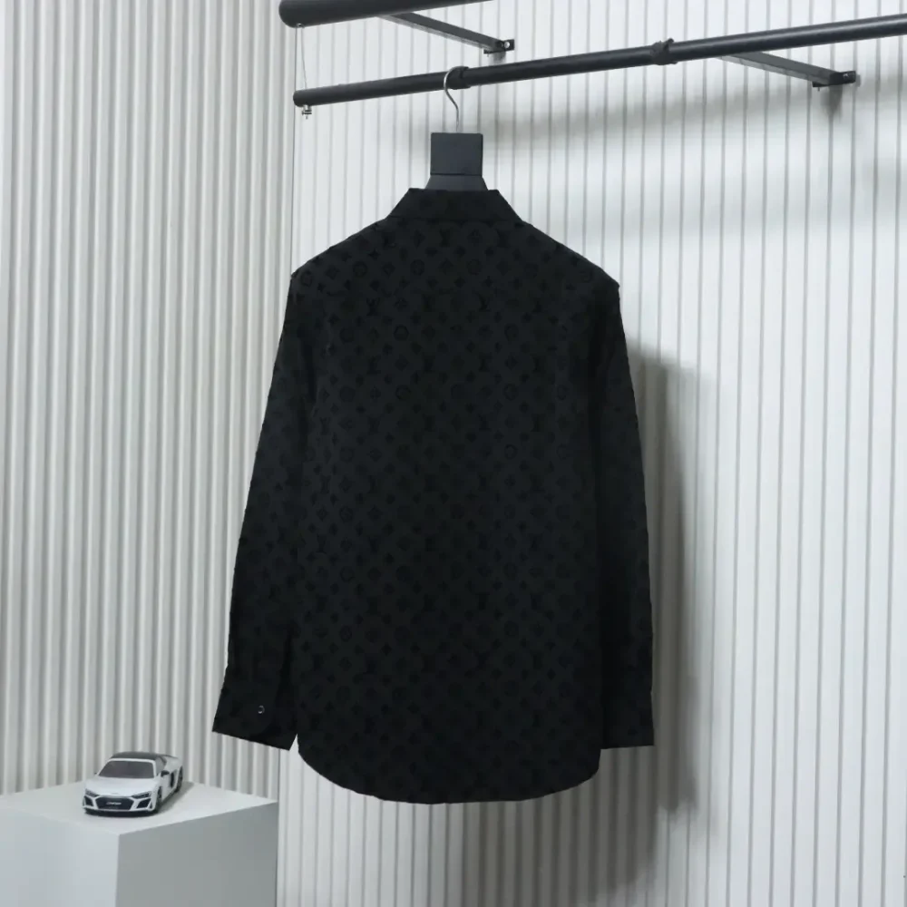 LU Trench Coat With Monochrome Print Black - Image 2