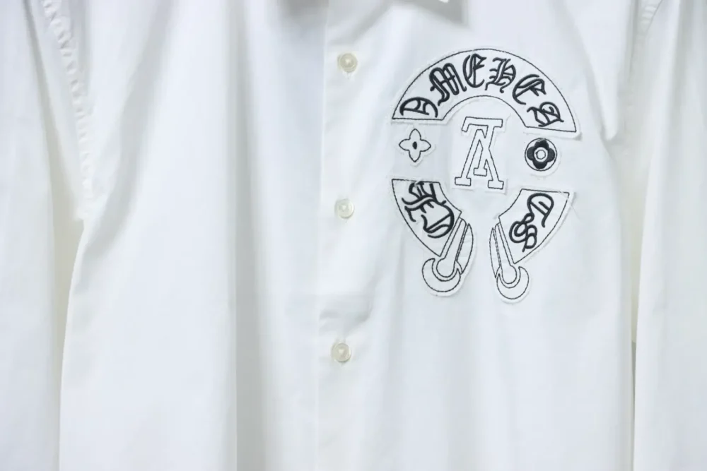 LU co-branded CH Chrome Hearts patch shirt - Image 15