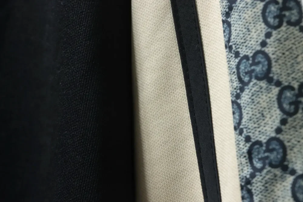 Balenciaga Classic Zip-Up Jacket With Snake Print - Image 7