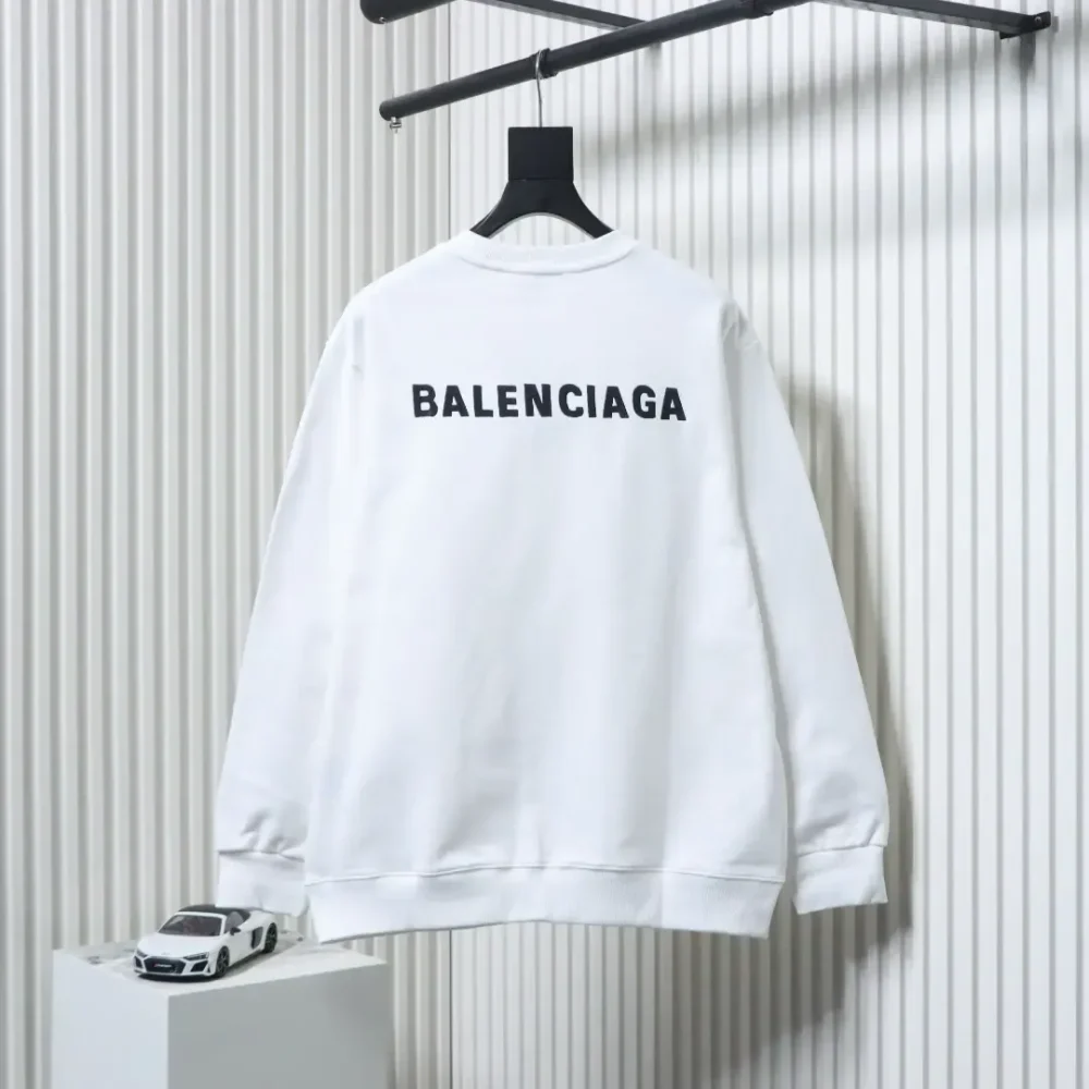 Balenciaga Crew Neck Sweatshirt With Embroidered Lettering - Image 11