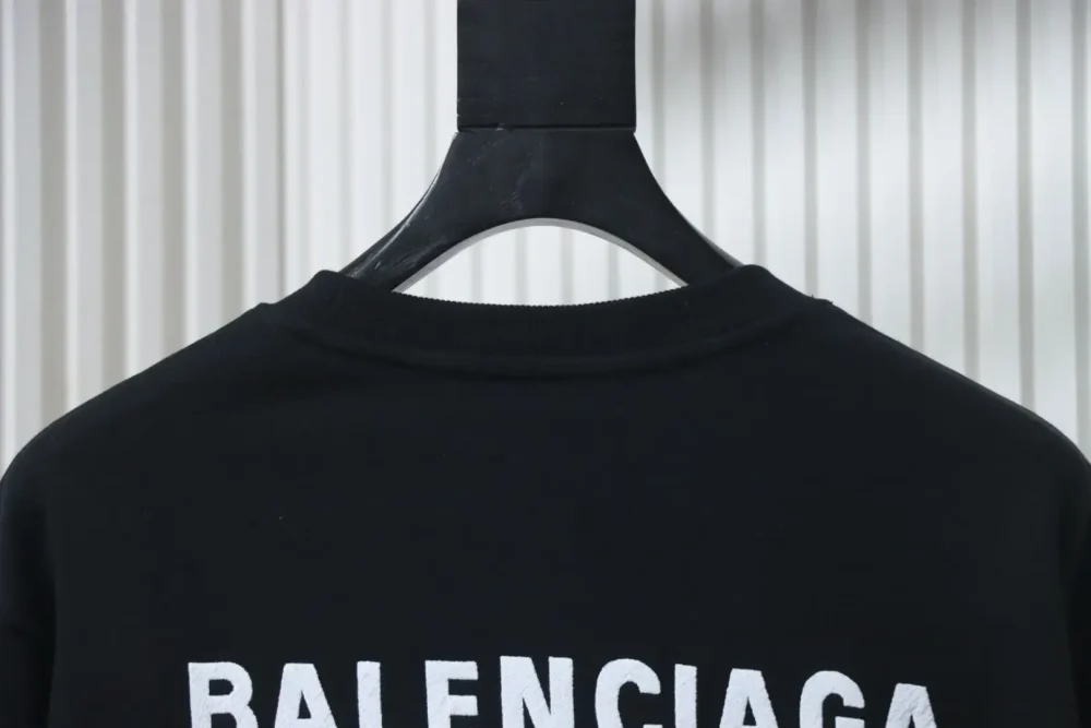 Balenciaga Crew Neck Sweatshirt With Embroidered Lettering - Image 4
