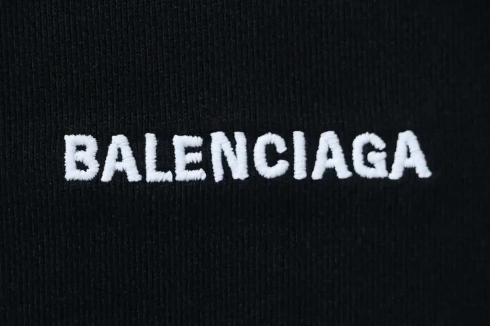 Balenciaga Crew Neck Sweatshirt With Embroidered Lettering - Image 5