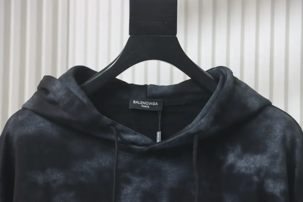 Balenciaga Hooded sweatshirt with cola embroidery and mud dye in used look XXL - Image 3