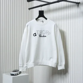 DI Round Neck Sweatshirt With Embroidered Pins And Letters