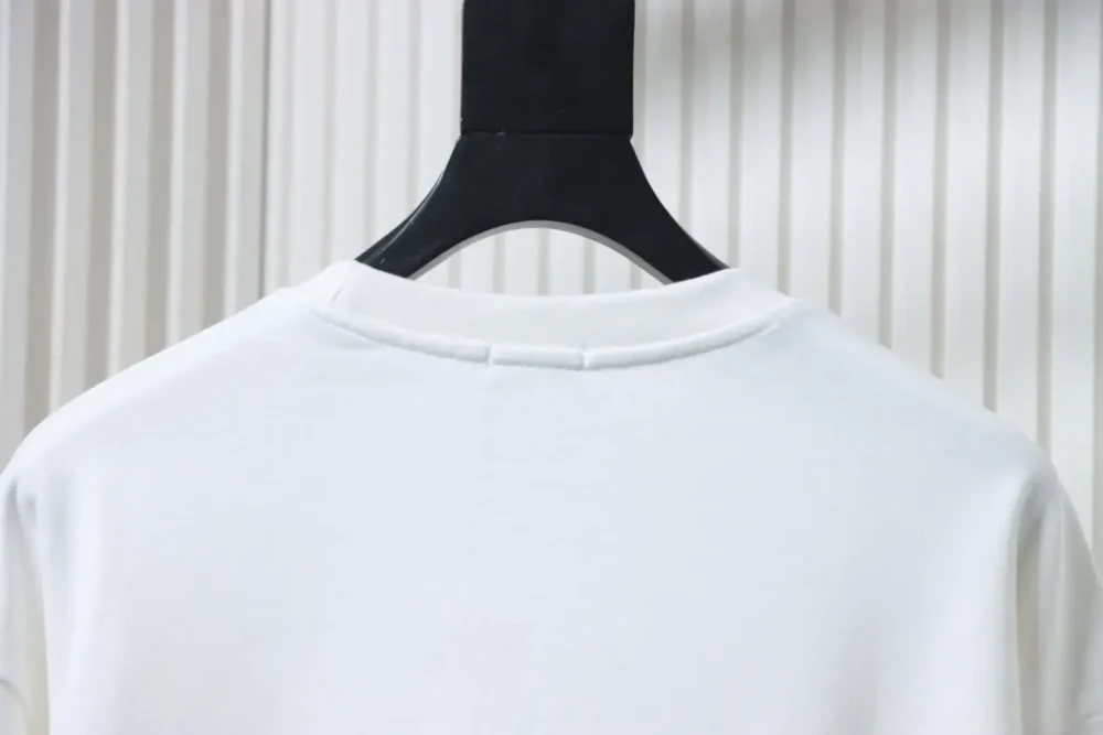 DI Round Neck Sweatshirt With Embroidered Pins And Letters - Image 4