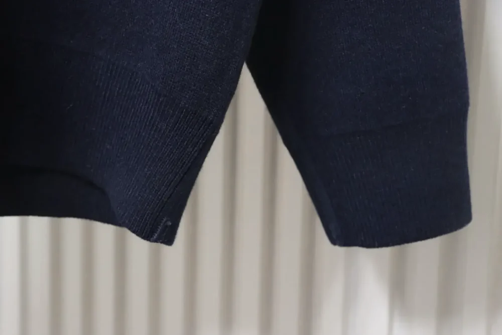Diagonal Reversible Cashmere Jacket In Jacquard Knit - Image 5