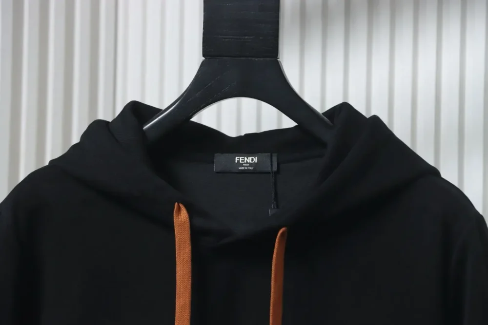 FD FF hoodie with towel pocket XXL - Image 3