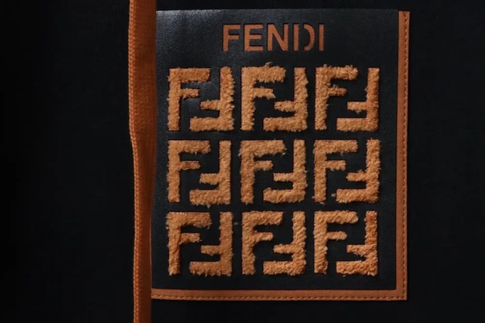 FD FF hoodie with towel pocket XXL - Image 8