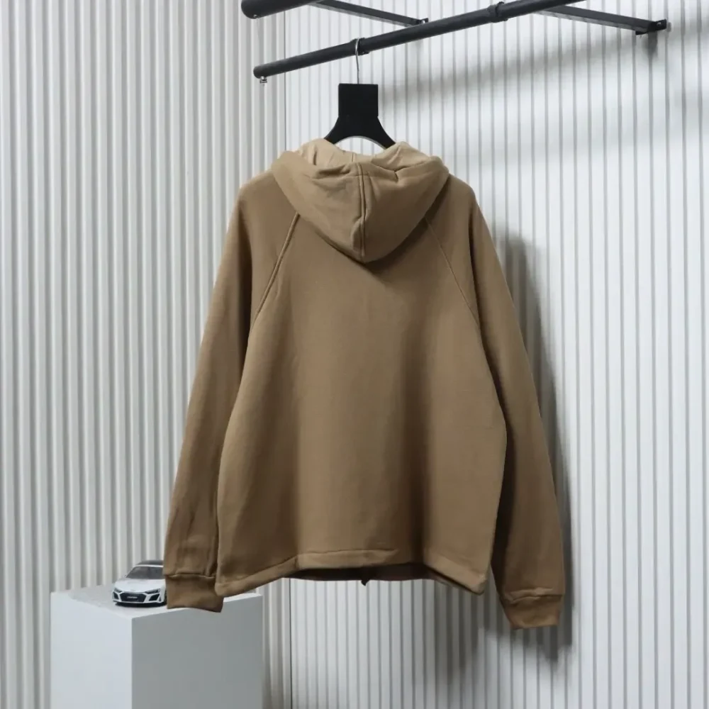GU Half-Zip Hoodie With Woven Pattern In Red And Green - Image 2