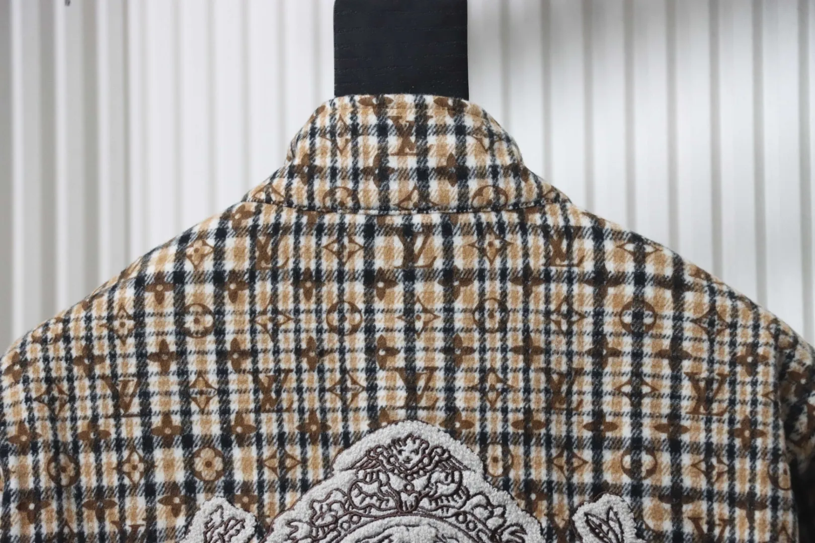 LU Jacket With Embroidered Badge And All-Over Monogram Check Pattern - Image 4
