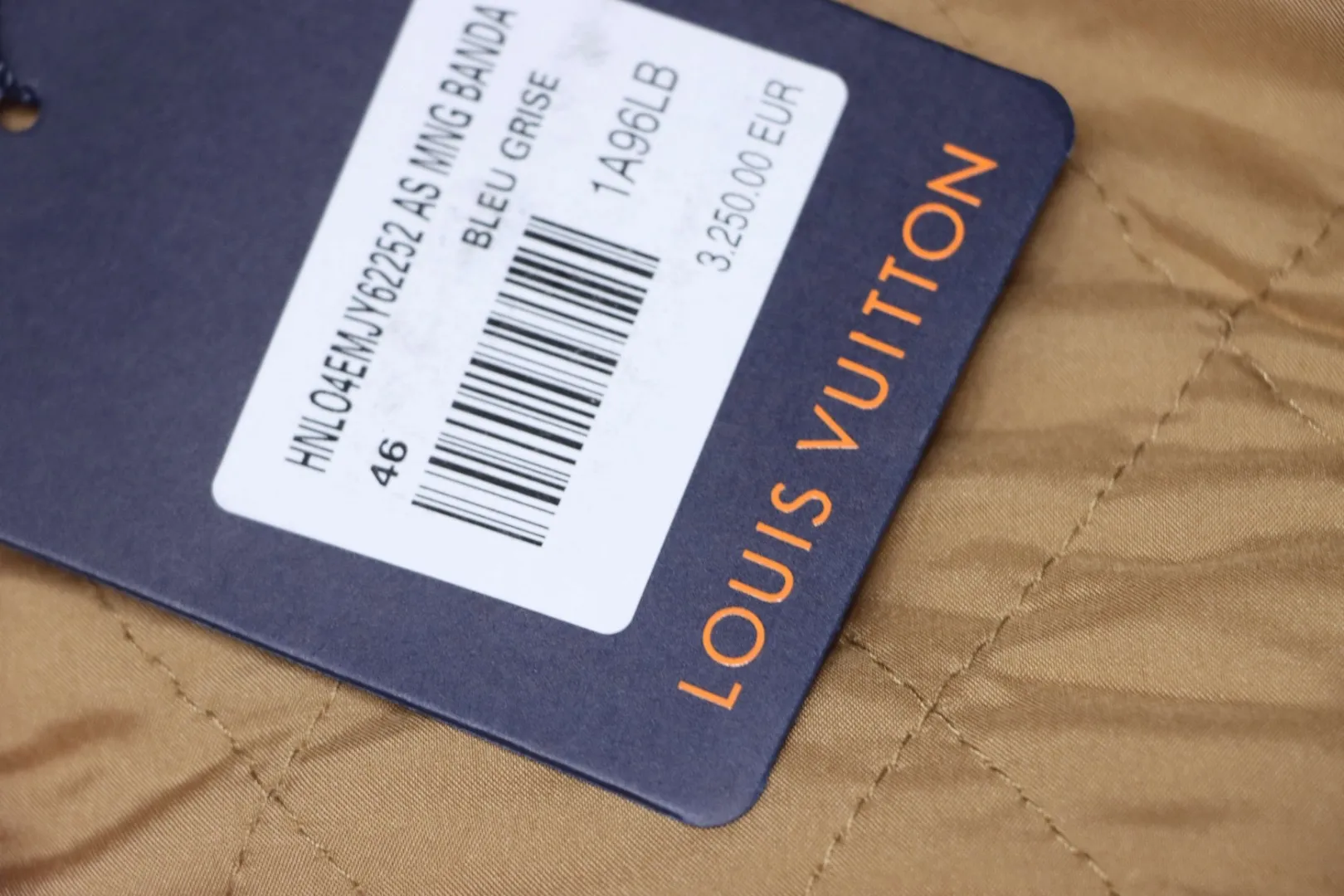 LU Pink long-sleeved work jacket with lapels - Image 9