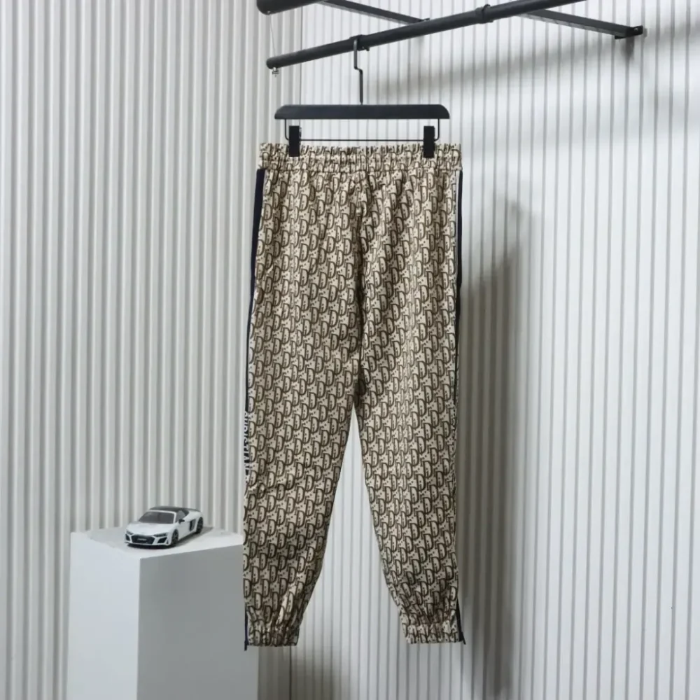 LU Trousers With Full-Length Jacquard Side Fabric - Image 2