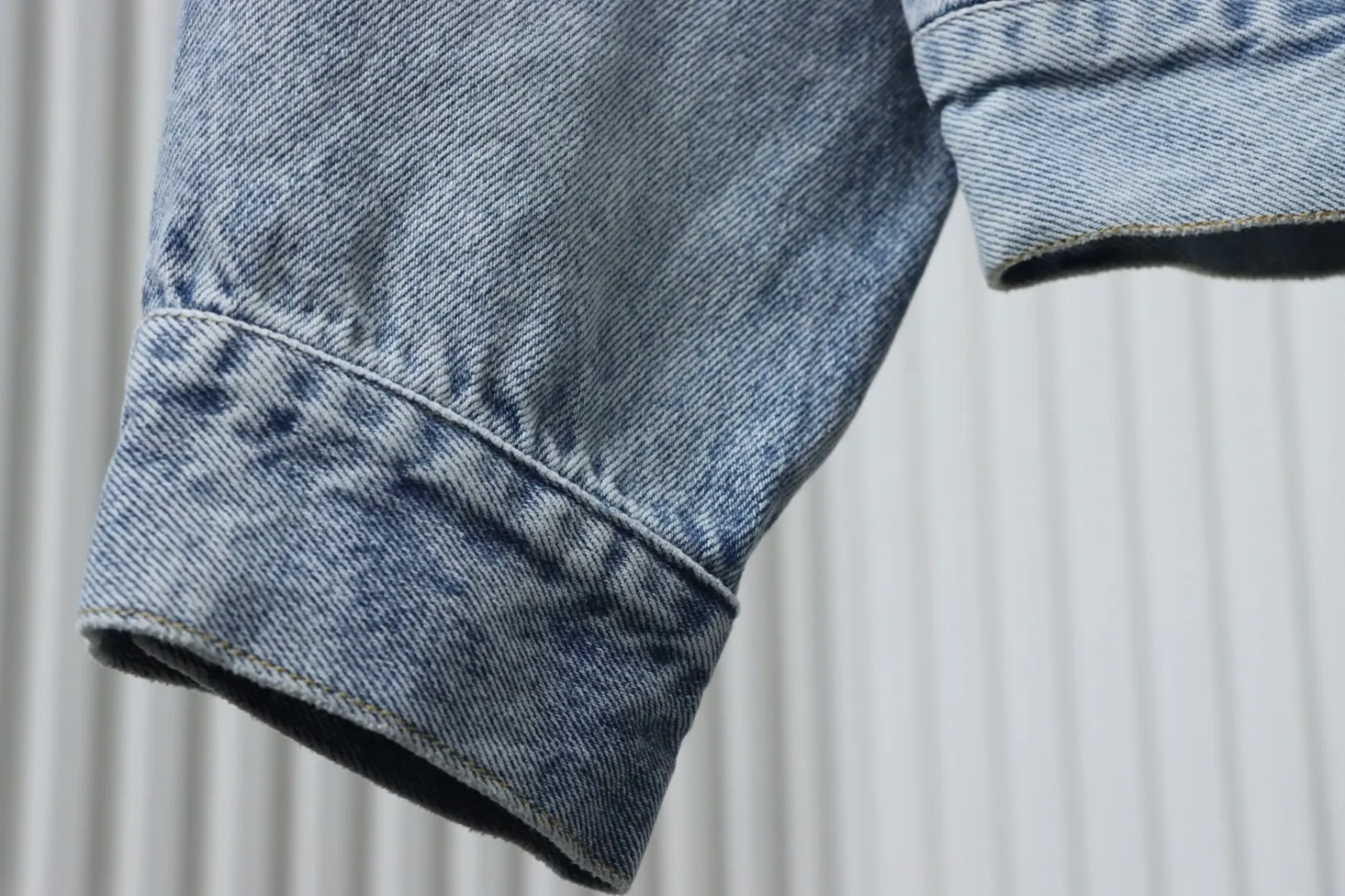 Levi’S X Nike Loose Casual Denim Jacket With Button And Double Pocket, Logo And Comfortable Lapel - Image 8