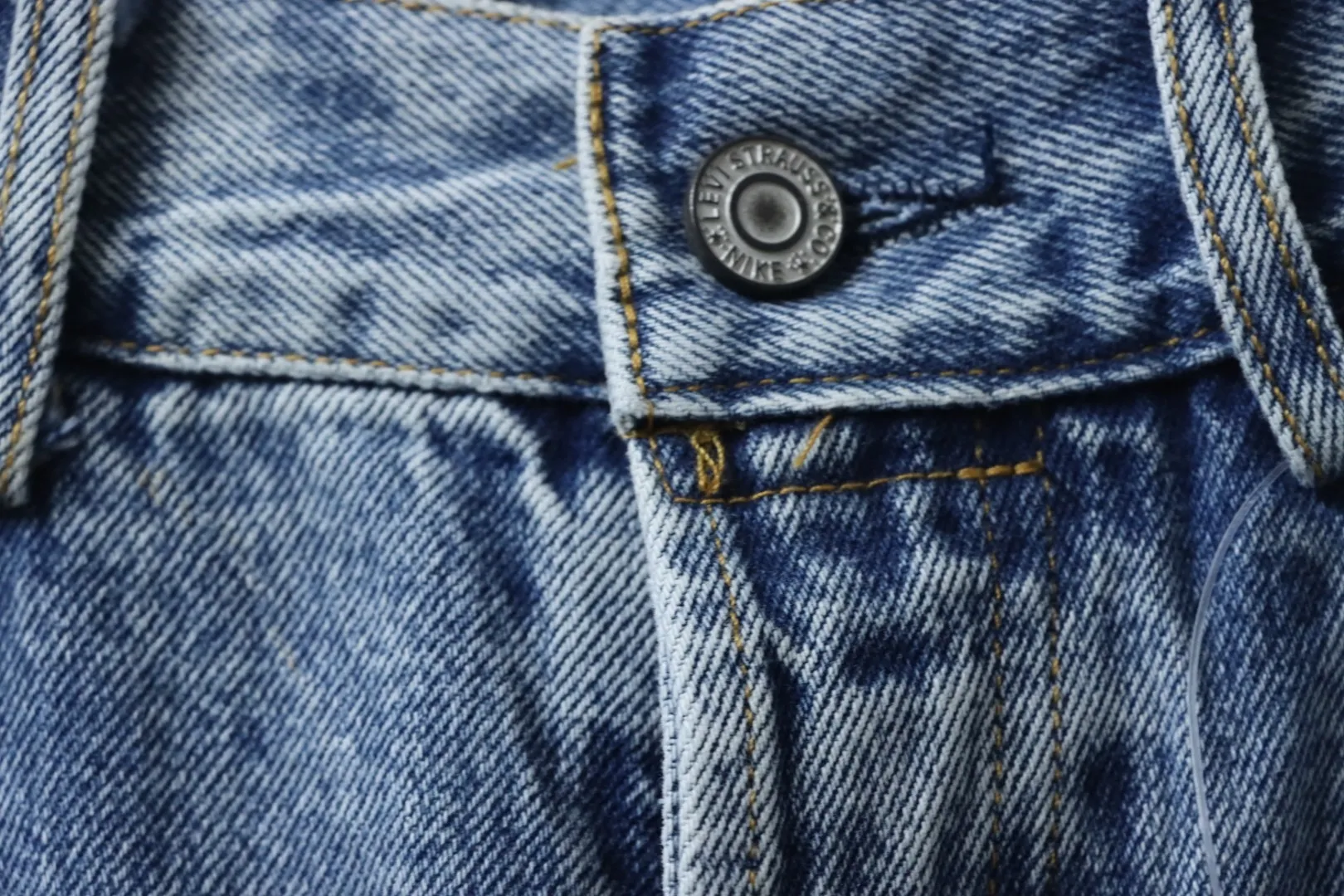 Levi’S X Nike Loose Fitting Jeans With Ribbed Trim Snap Buttons And Lettering Patch - Image 5