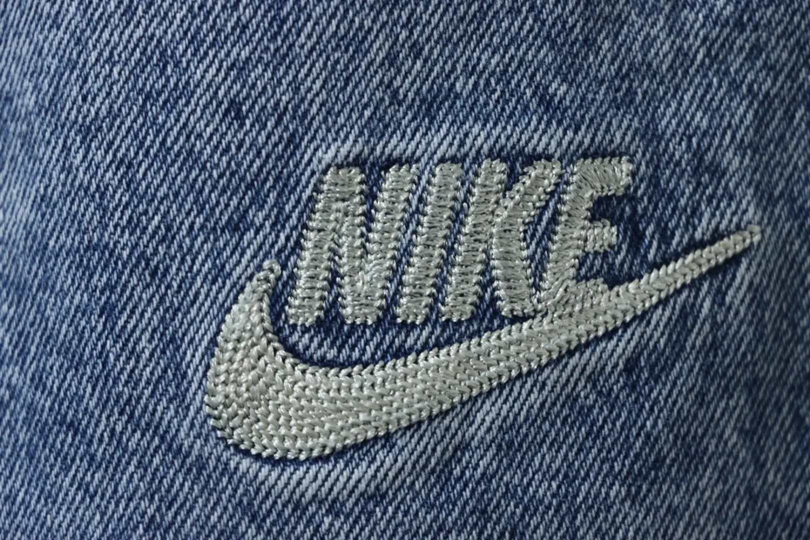 Levi’S X Nike Loose Fitting Jeans With Ribbed Trim Snap Buttons And Lettering Patch - Image 8