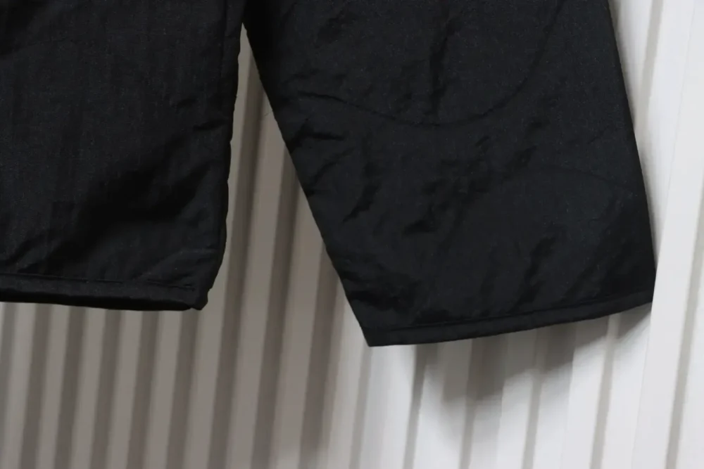 Nike Sportswear Loose Quilted Jacket with Swoosh Embroidery and Double Hook XXL - Image 4