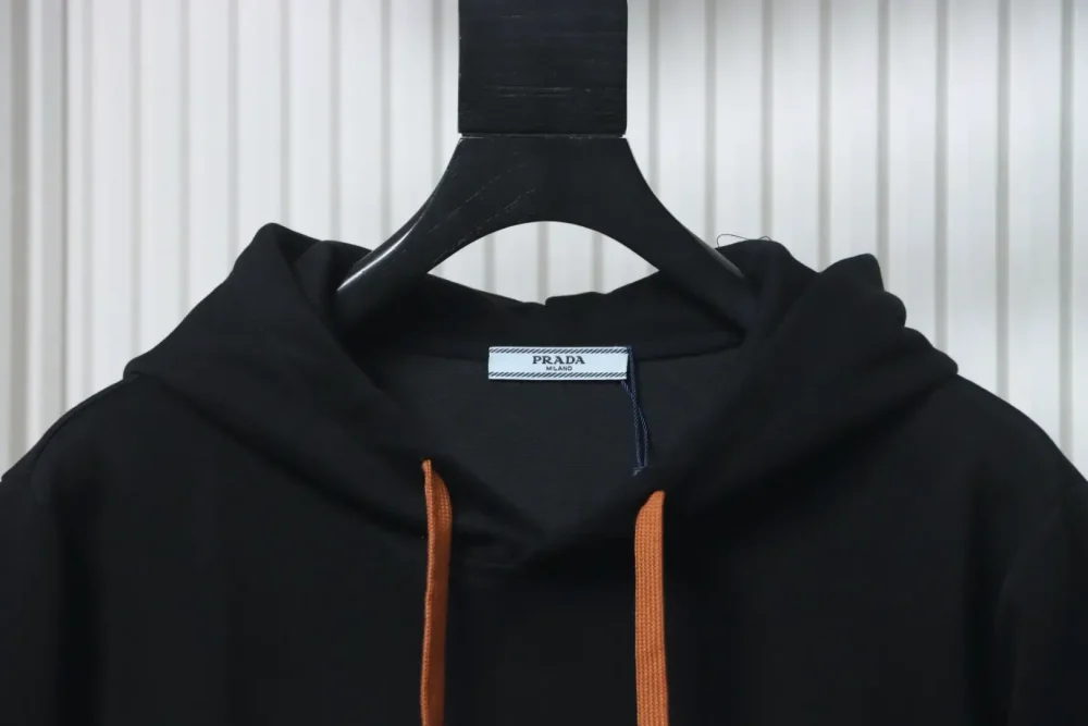 PD Hooded sweatshirt with triangle logo and fake zip pocket XXL - Image 3