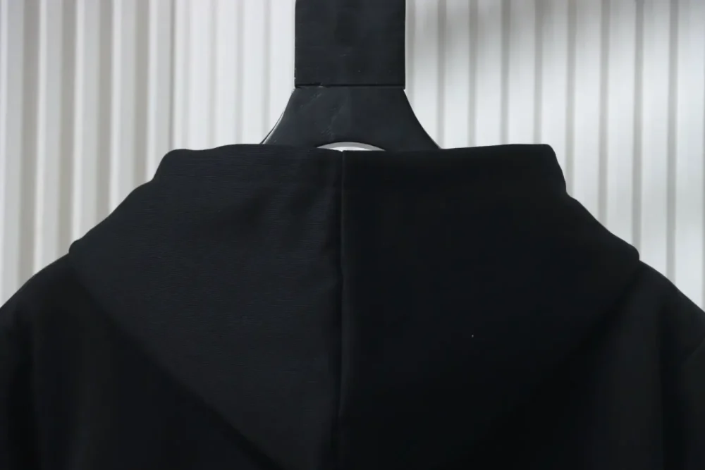 PD Hooded sweatshirt with triangle logo and fake zip pocket XXL - Image 4