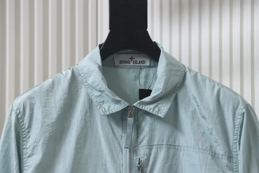 SI Plain jacket with logo patch on the lapel and one pocket as well as zip closure XXL - Image 14