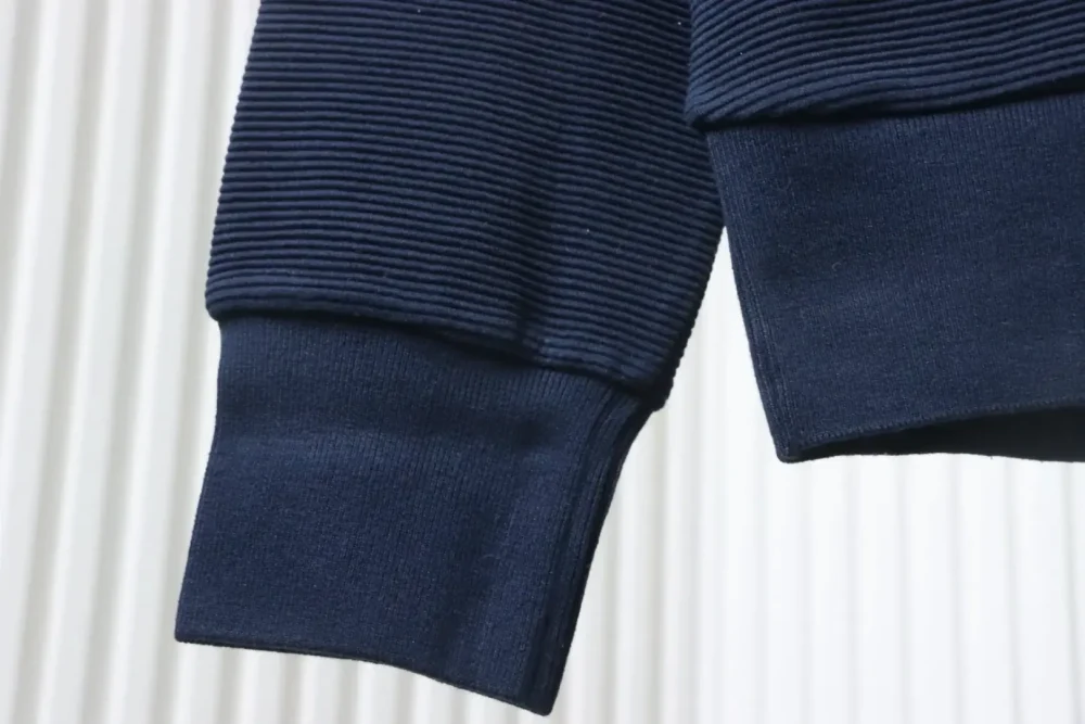 TB Crew Neck Sweatshirt With Waffle Structure In Water Wave Shape - Image 10