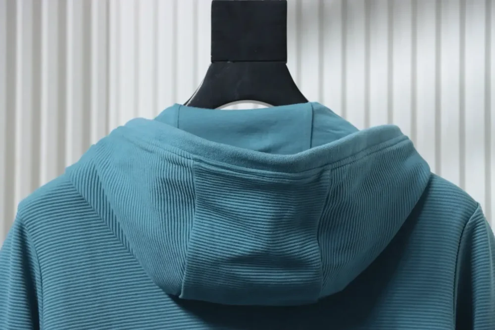 TB Jacket With Zip And Waffle Structure In Water Wave Look - Image 4