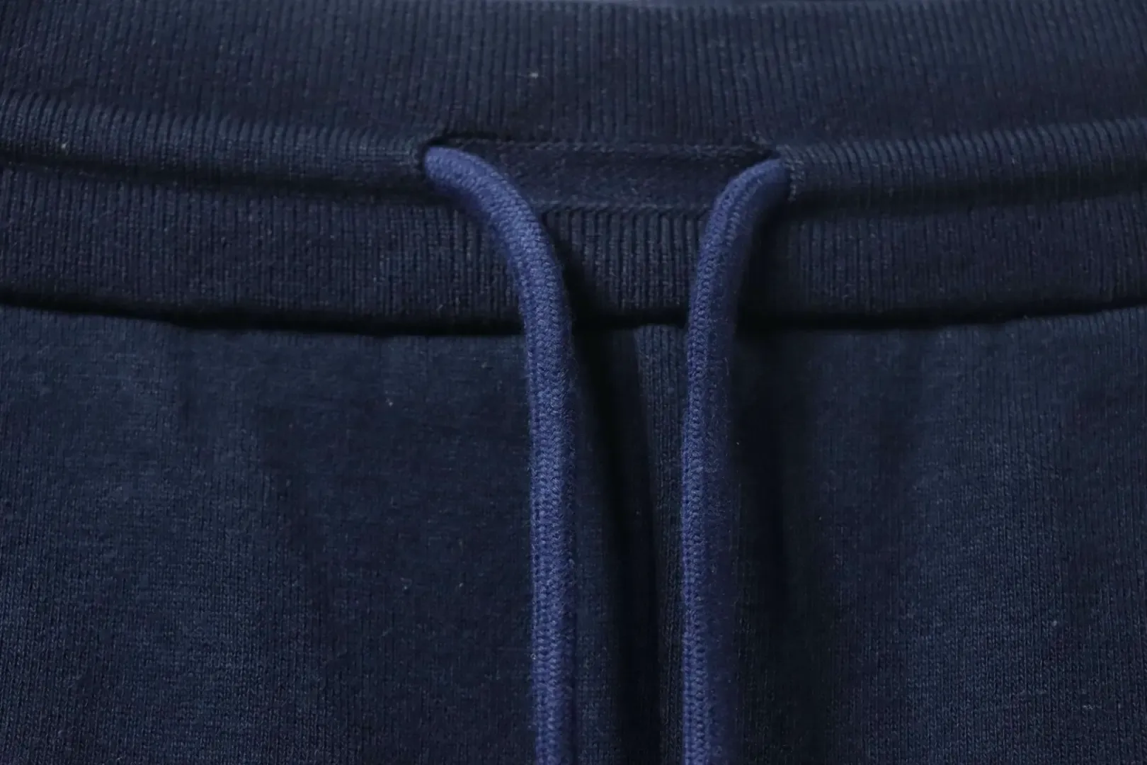 TB New Yarn-Dyed Vertical Leg Trousers - Image 4