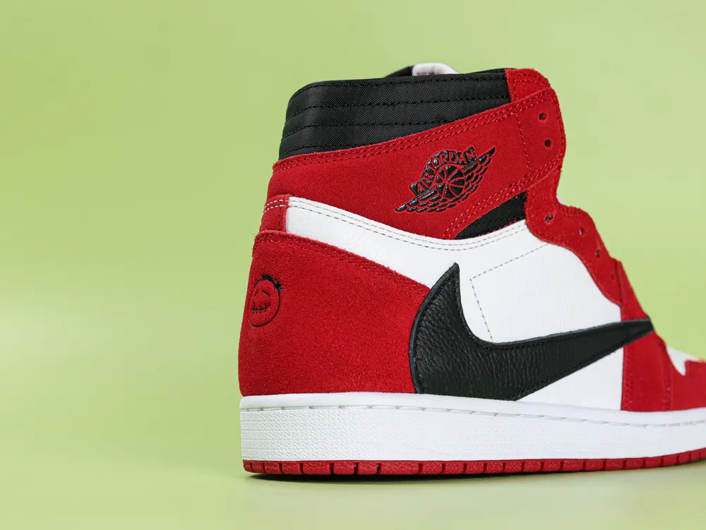 Air Jordan 1 Retro High Chicago Top Version Reps - Image 4