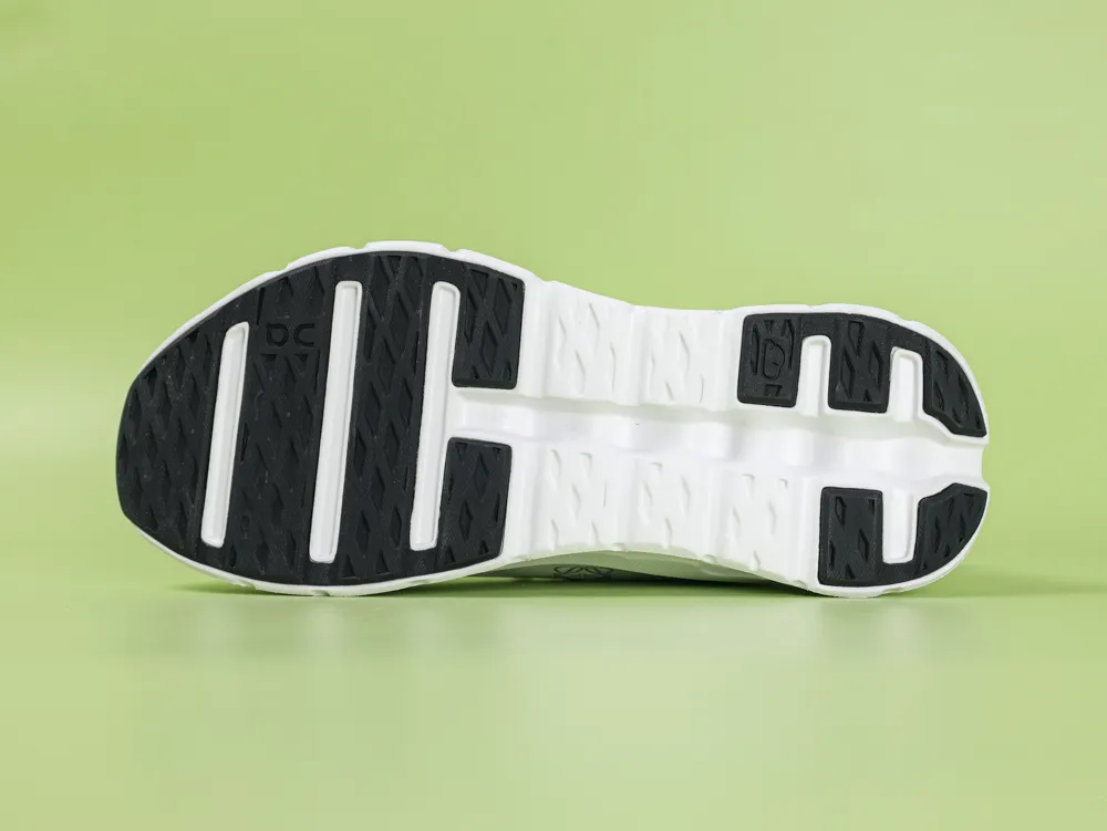 On Running x Cloudtilt 2 Sand and White - Image 4