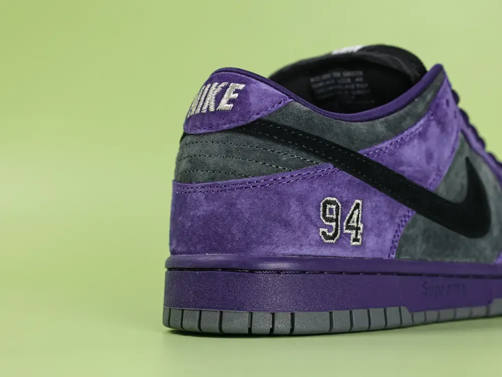 SB Dunk Low Supreme 94 Ink - Image 8