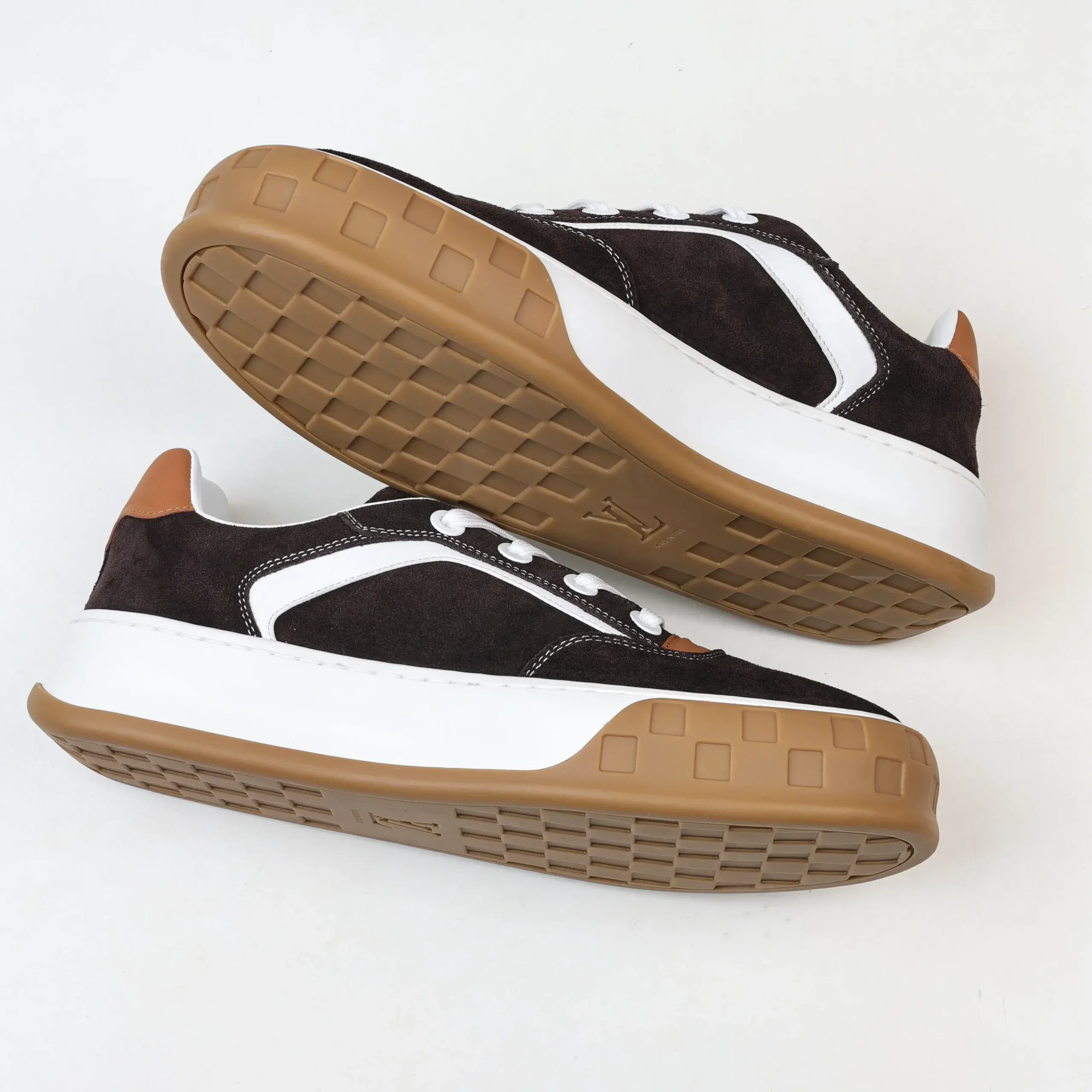 Skate Sneakers 2025 Low-Top Black - Image 9