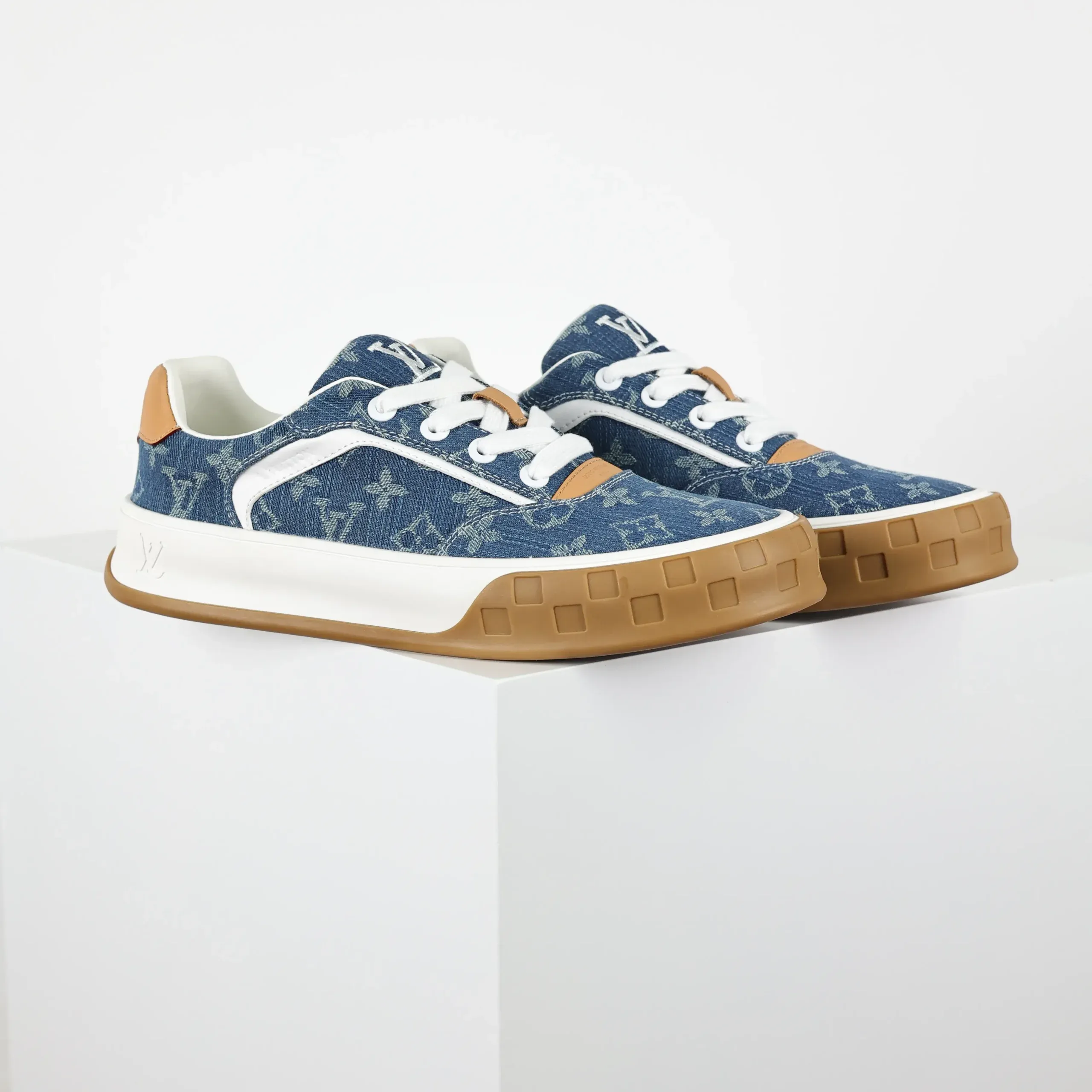 Skate Sneakers 2025 Low-Top Denim Blue Monochrome - Image 2