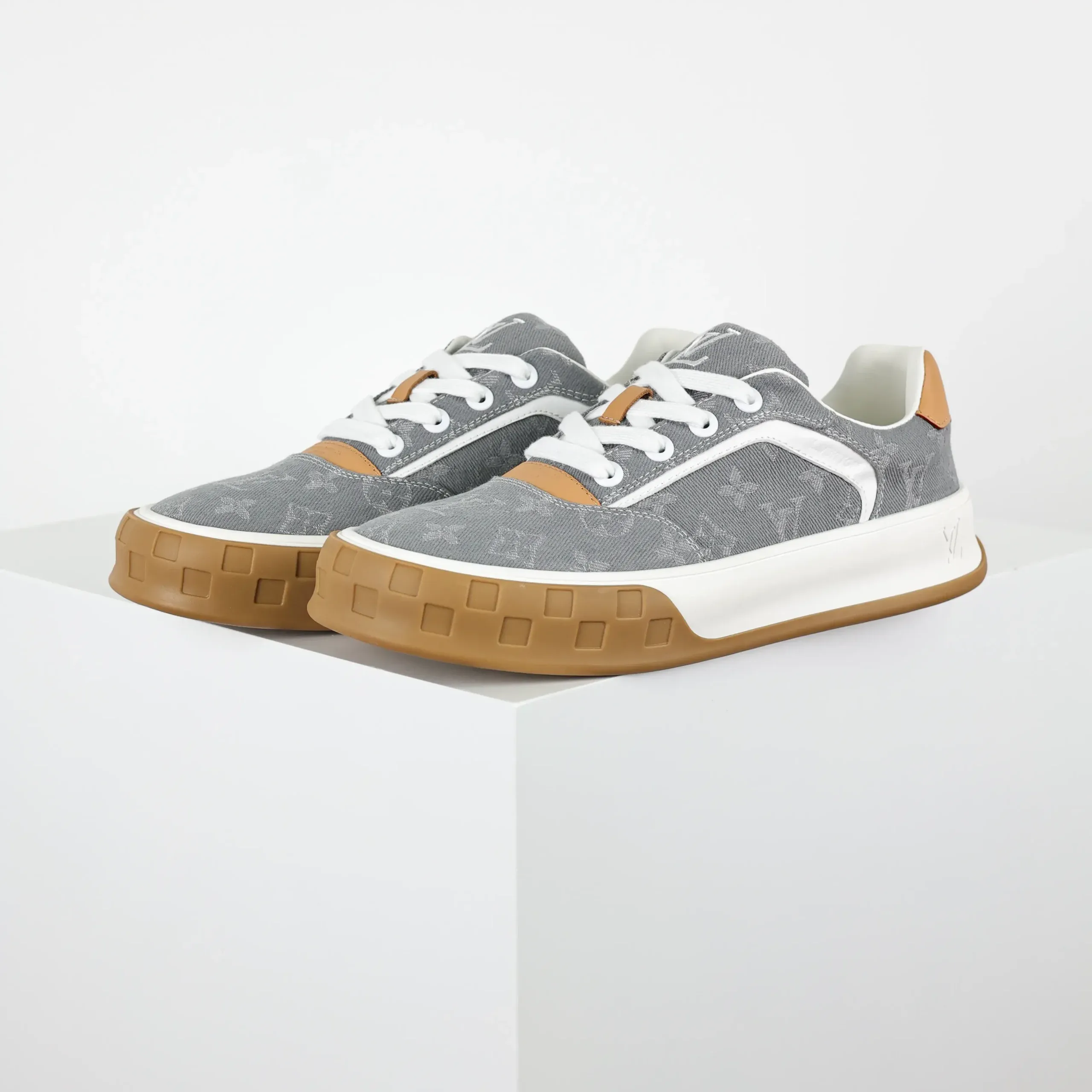 Skate Sneakers 2025 Low-Top Gray Monochrome - Image 3