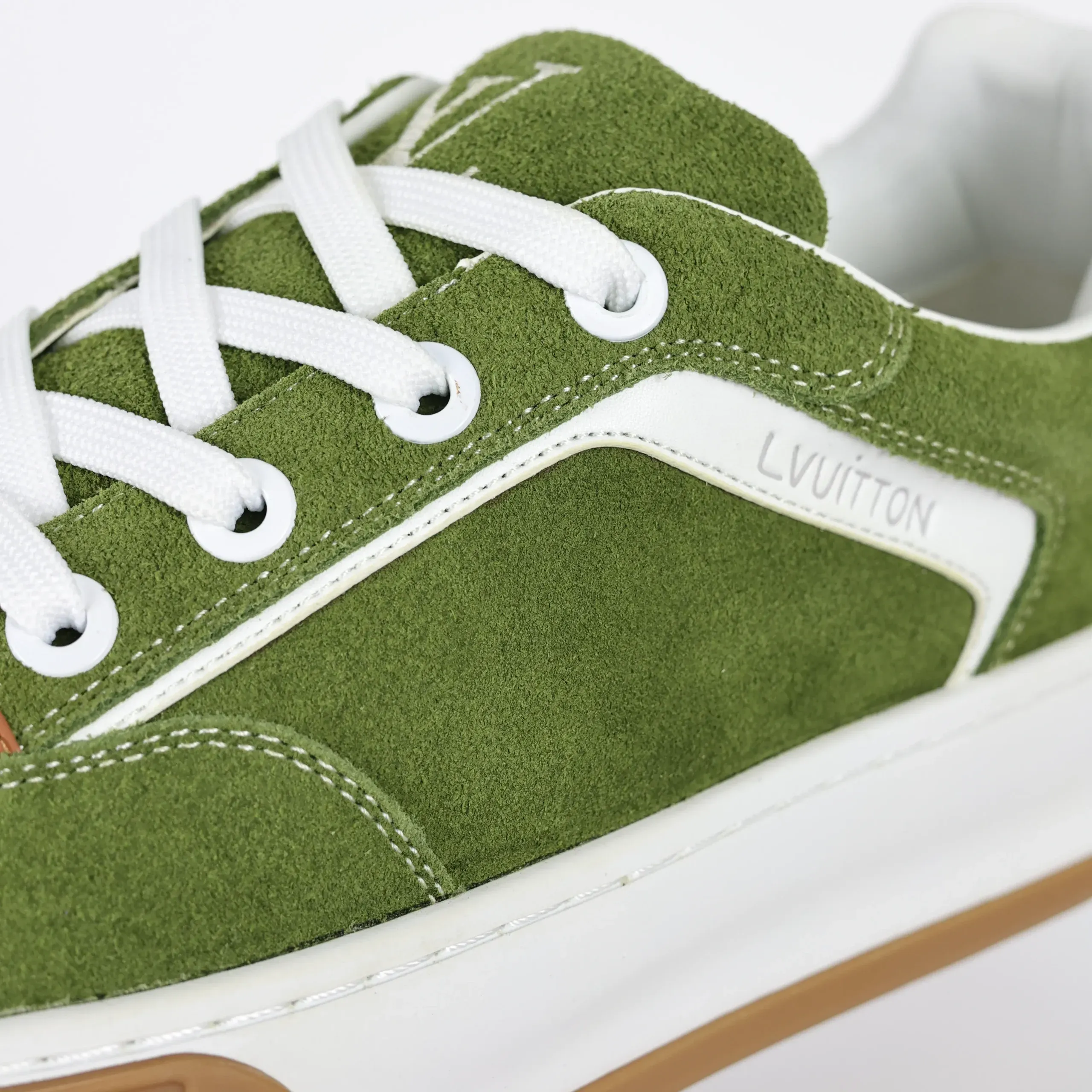Skate Sneakers 2025 Low-Top Green - Image 9